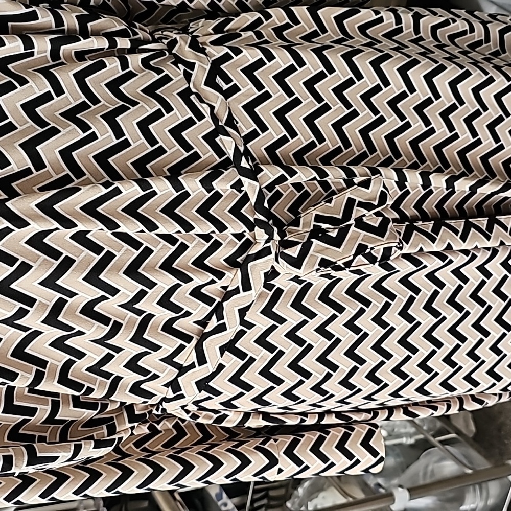 Mlle Gabrielle Black & White Chevron Print Midi Dress – Size 3X - Picture 7 of 9